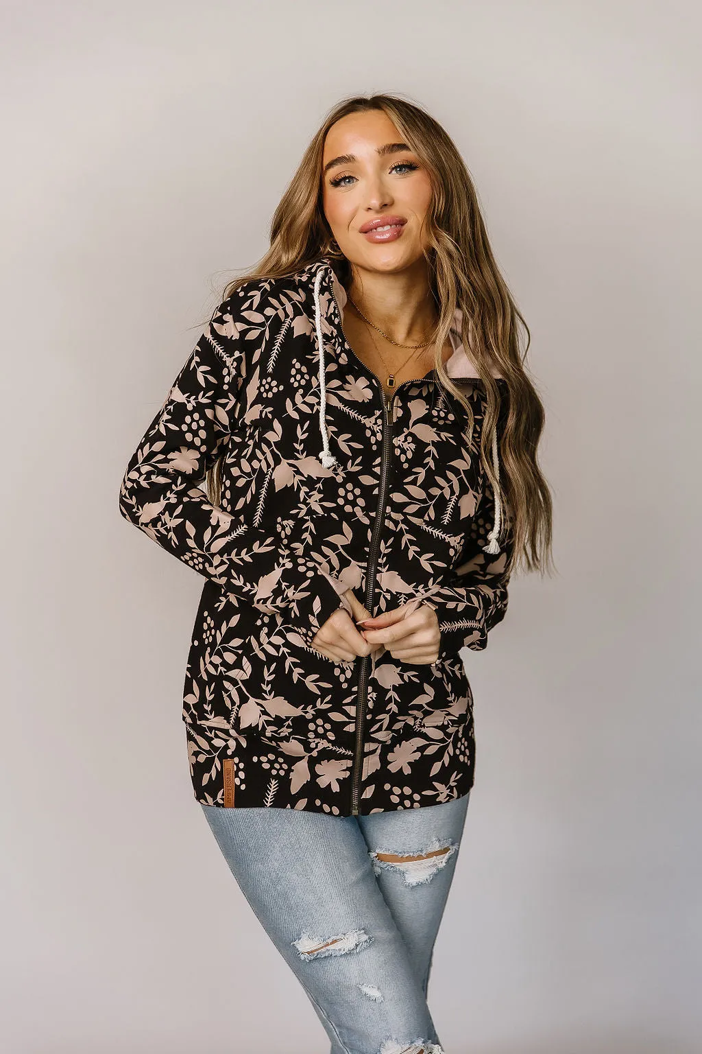 Ampersand Avenue Fullzip Sweatshirt Enchanted