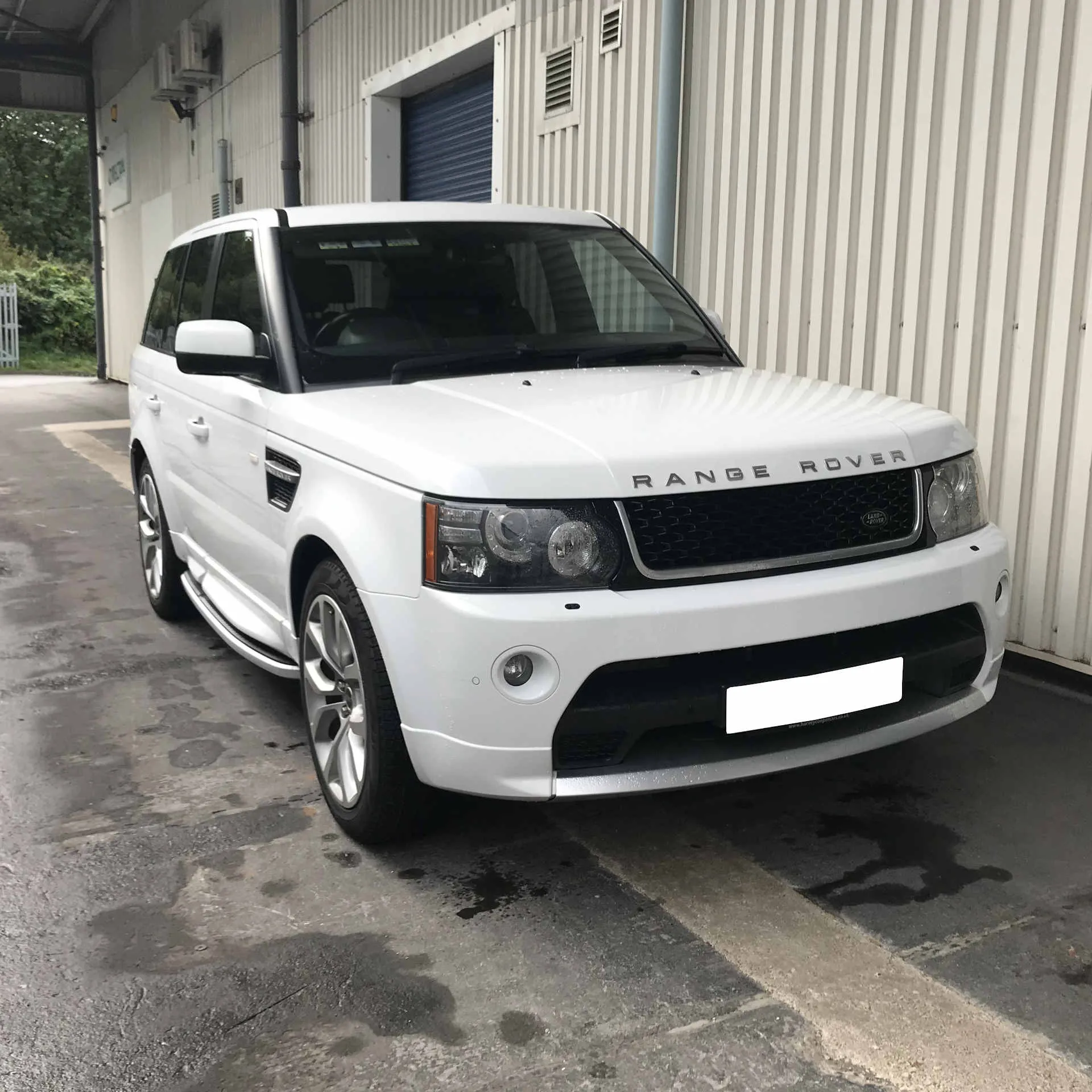 Black & Silver OE Style Side Steps Running Boards Range Rover Sport 05-13 (L320)