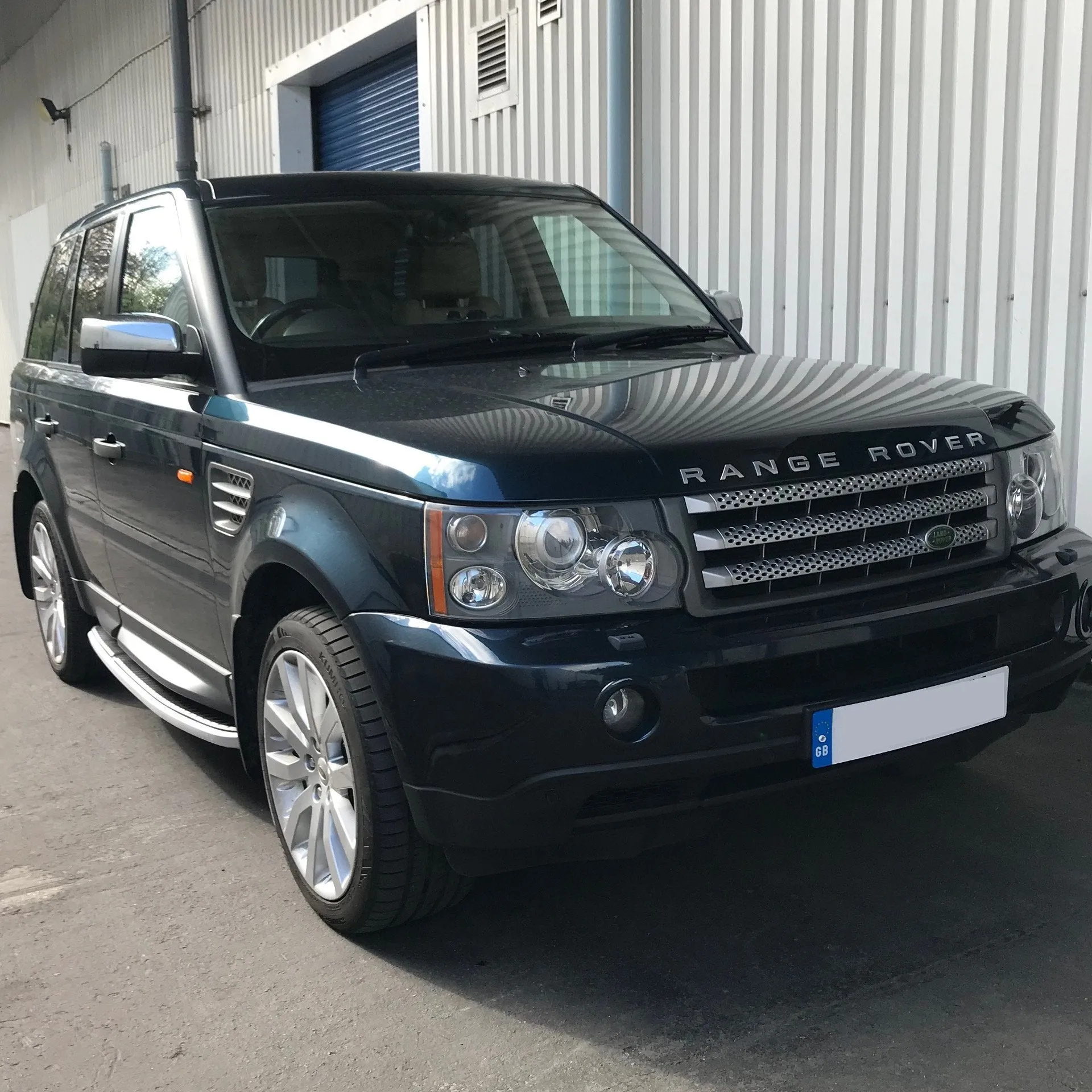 Black & Silver OE Style Side Steps Running Boards Range Rover Sport 05-13 (L320)