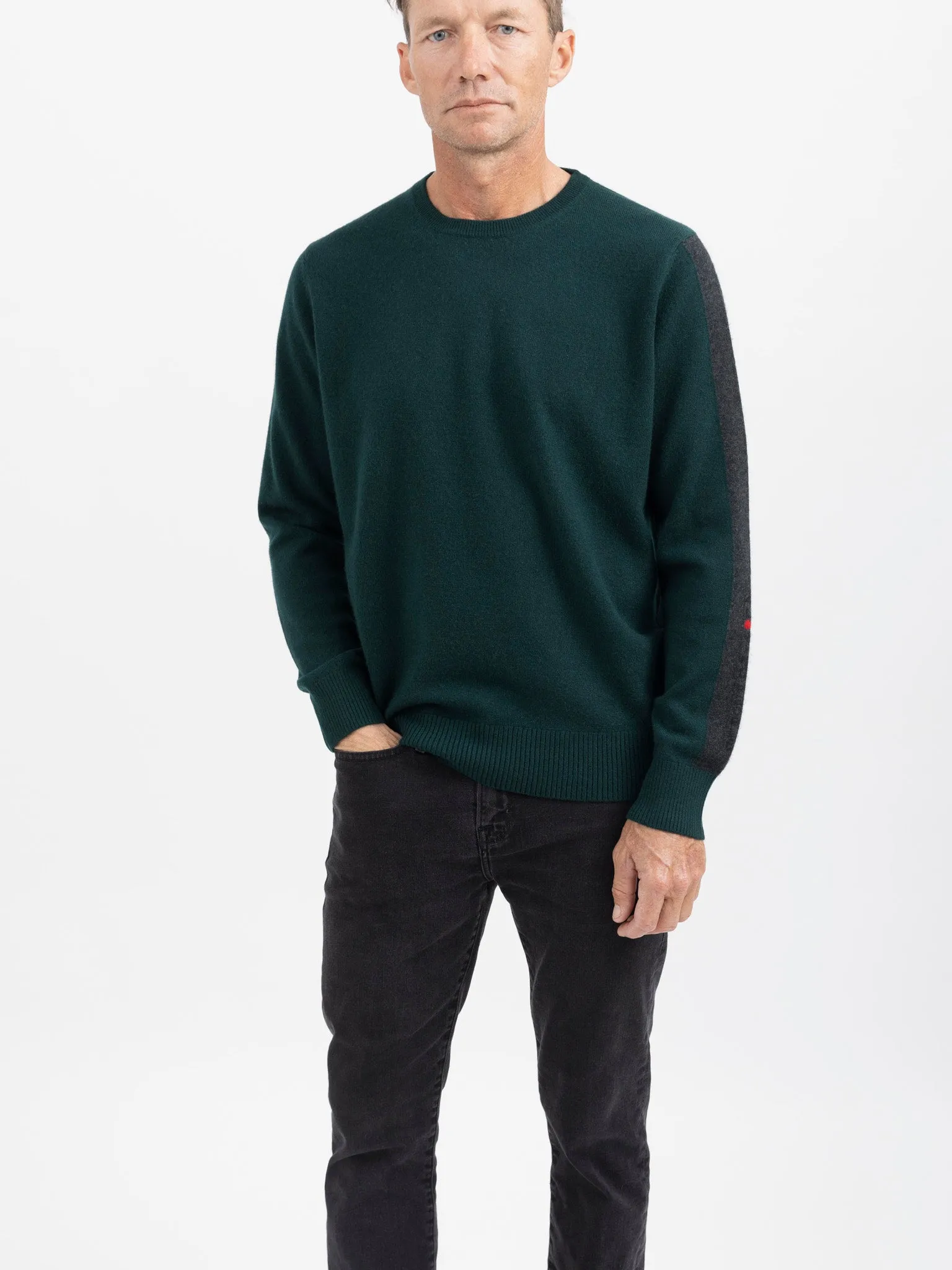 JAMES CREWNECK