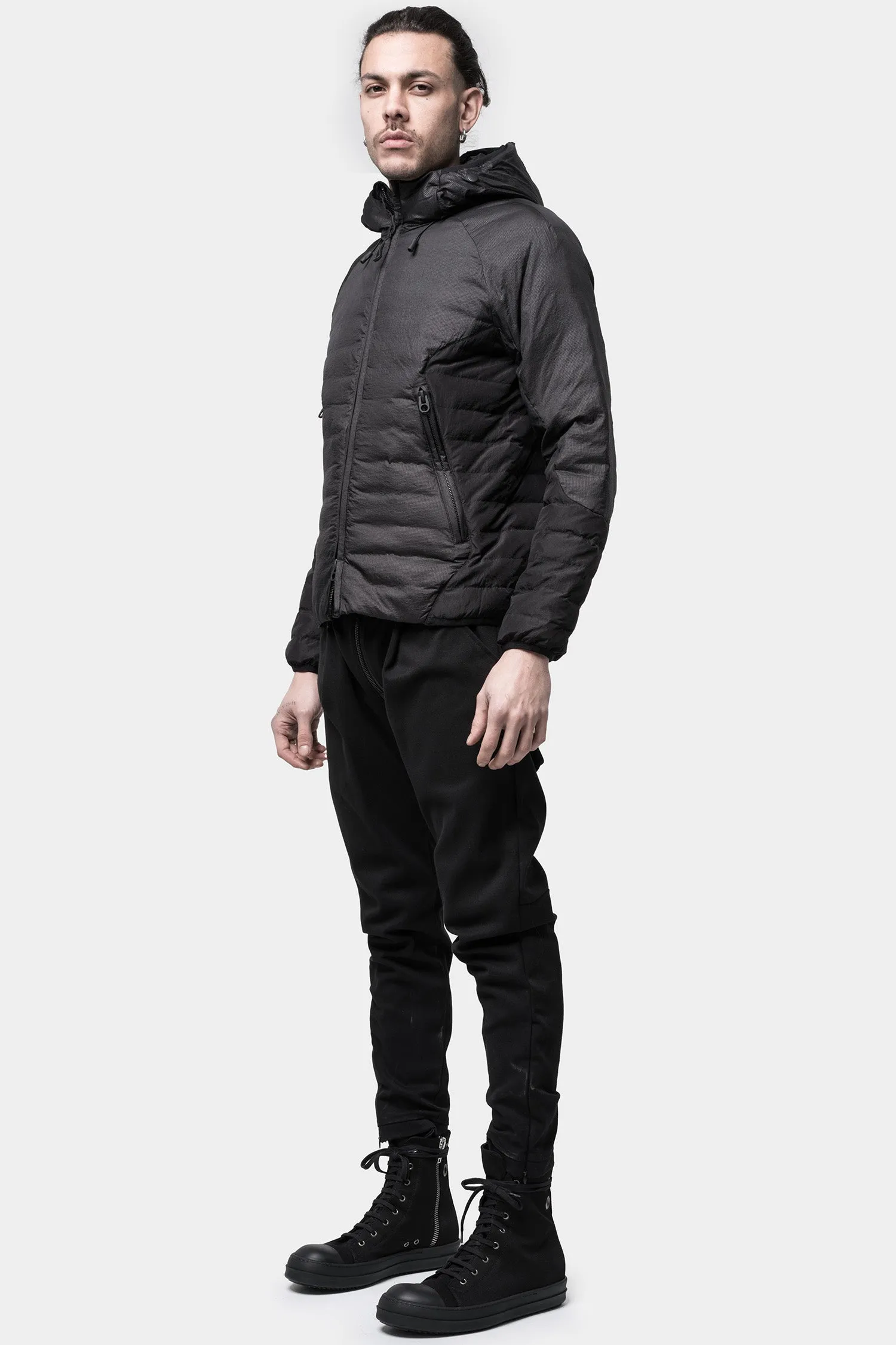 Lightweight down puffer jacket